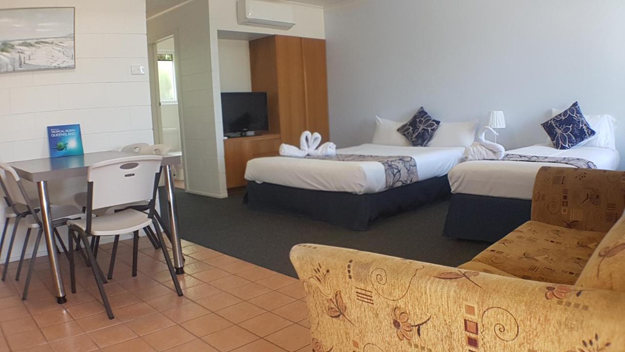 Island View Motel Townsville Buitenkant foto